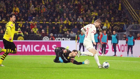 Tor für Leipzig. Timo Werner (11, RB Leipzig) trifft zum 2:2