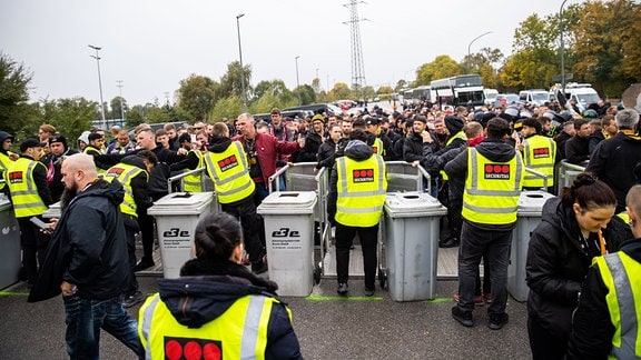 EinlassKontrollen der Dynamo Dresden Fans