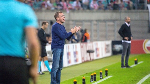 Trainer Ralf Rangnick (RB Leipzig), Trainer Marco Rose (FC Salzburg).