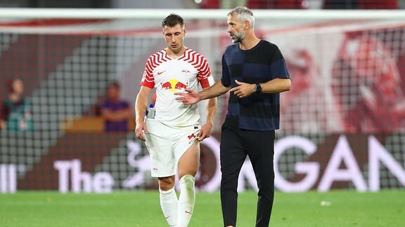 Willi Orban mit Trainer Marco Rose 