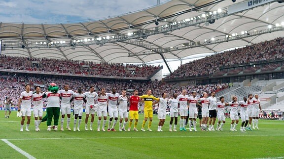 freude bei der Mannschaft des VfB Stuttgart