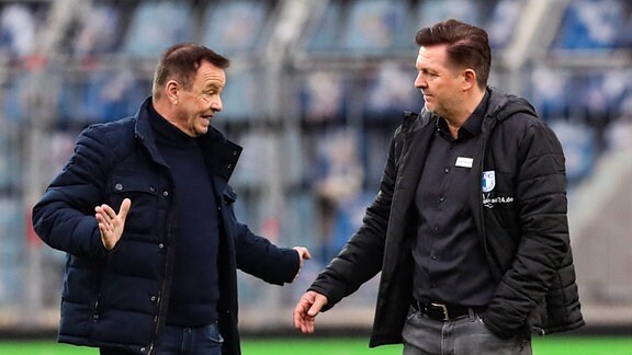 Trainer Christian Titz mit Geschäftsführer Otmar Schork (1. FC Magdeburg)