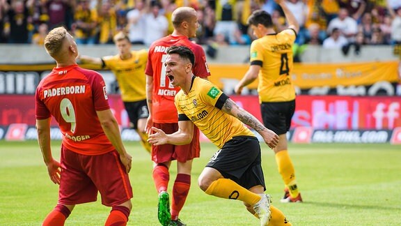 Dresdens Baris Atik jubelt nach seinem Treffer zum 1:1