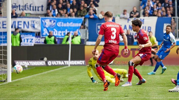 Torszene im Spiel FC Magdeburg vs. Hamburger SV