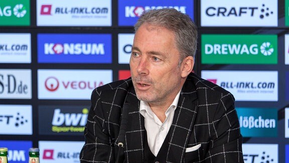 Jürgen Wehlend wird auf einer virtuellen Pressekonferenz offiziell als neuer kaufmännischer Geschäftsführer der SG Dynamo Dresden vorgestellt. 