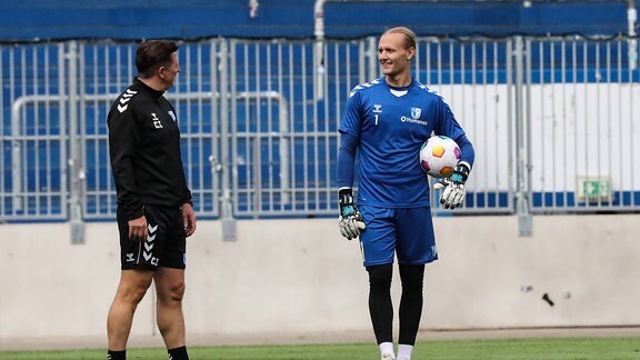 Trainer Christian Titz und Torwart Dominik Reimann