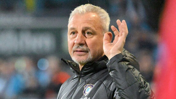 Pavel Dotchev, Trainer FC Erzgebirge Aue, unzufrieden