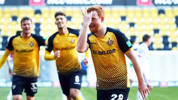 3 Liga Dynamo Dresden Macht Weiteren Schritt Zum Wiederaufstieg Mdr De
