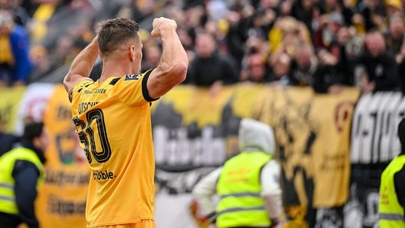 Stefan Kutschke SG Dynamo Dresden Torjubel, jubelt nach seinem Treffer zum 1:1