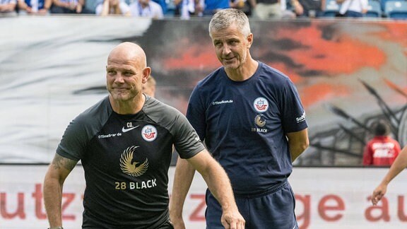 Co-Trainer Ronny Thielemann und Trainer Jens Härtel von Hansa Rostock.