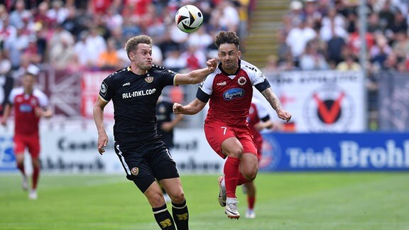 Aljaz Casar ( Dresden ), links und Simon Handle ( Köln ), rechts 