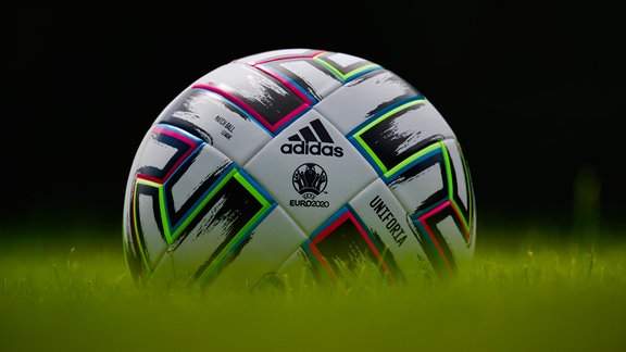 Offizieller Spielball der UEFA EURO