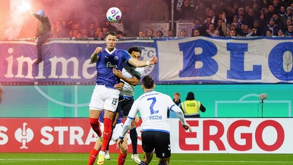 Holstein Kiel gegen den 1. FC Magdeburg