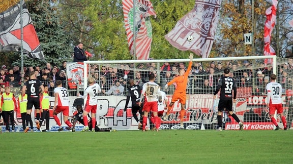 Pokalspiel Zfc Meuselwitz gegen Rot-Weiss Erfurt.