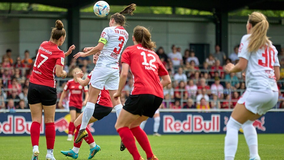 DFBPokal RB Leipzig in Gütersloh FC Carl Zeiss Jena mit Heimspiel MDR.DE