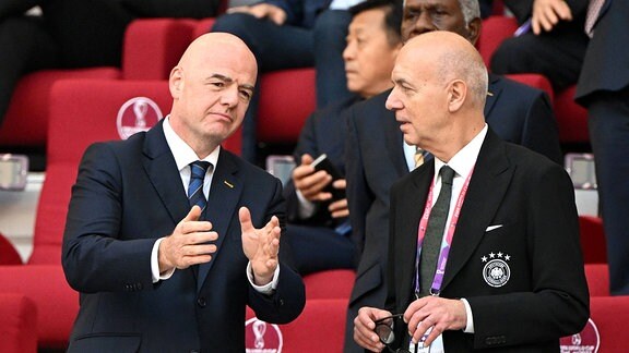 v. l. FIFA-Präsident Gianni Infantino, DFB-Präsident Bernd Neuendorf Deutscher Fußball-Bund.