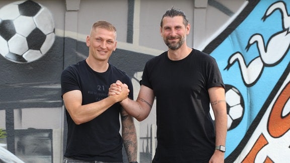 Marc-Philipp Zimmermann und FSV-Sportdirektor Robin Lenk