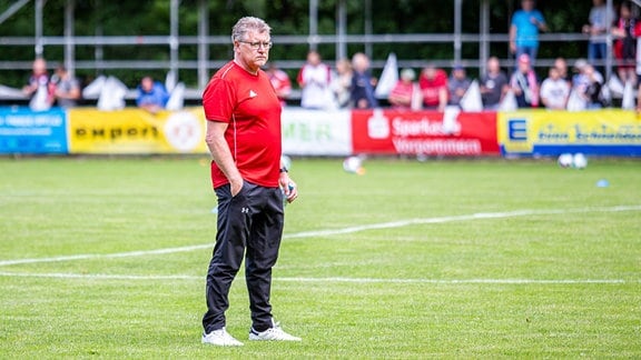 GFC Trainer Roland Kroos 