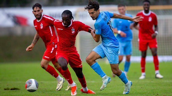 Daniel Muteba (Erfurt) gegen Metehan Yildirim (Berlin)