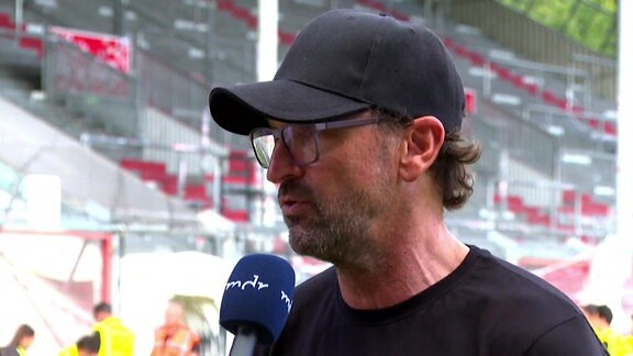 Claus-Dieter Wollitz (Trainer FC Energie Cottbus)