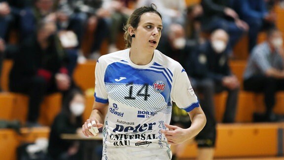  Anika Niederwieser - Thueringer HC
