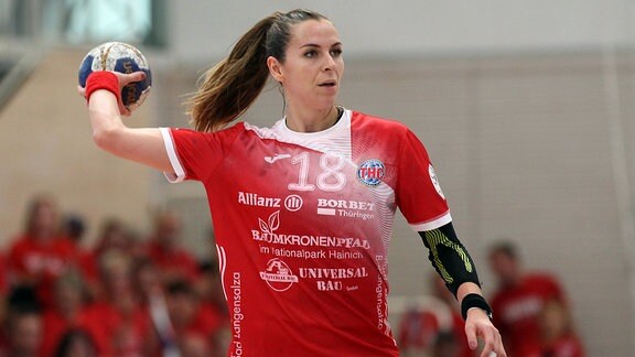 Thuringer Hc Bleibt Im Ehf Cup Auf Viertelfinal Kurs Mdr De