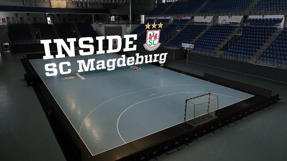 Ein Handball-Spielfeld mit der Grafik "Inside SC Magdeburg"