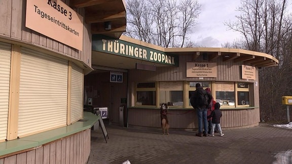 Eingang des Thüringer Zooparks Erfurt