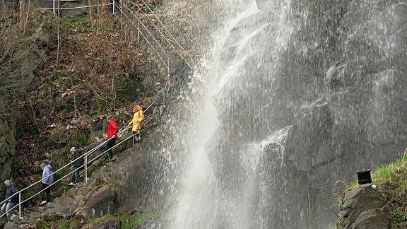 Saison am Trusetaler Wasserfall eröffnet
