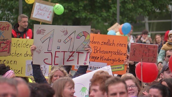 Protest-Demo zum Kitagesetz Thüringen
