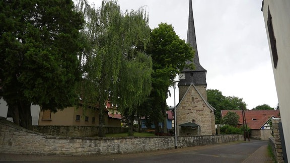 Autobahnkirche bei Gelmeroda 