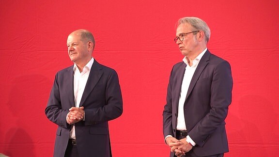 Bundeskanzler Scholz und SPD-Landesvorsitzender Maier