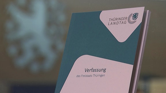 Thüringer Verfassung in Buchform