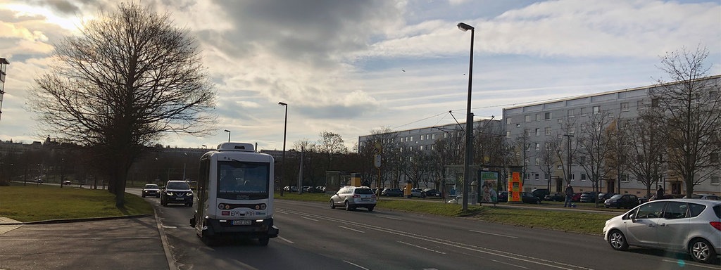 Selbstfahrender Bus Rollt Durch Gera Emma Macht Mobil Mdr De
