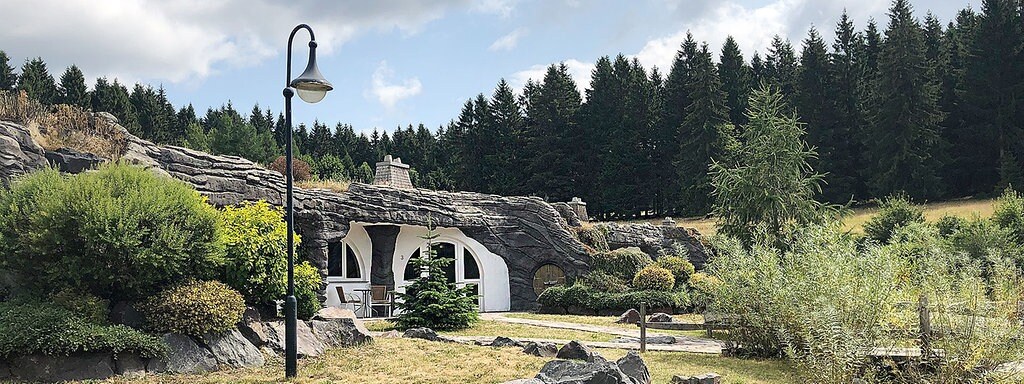 Wohnen Wie Die Hobbits Im Thuringer Feriendorf Auenland Mdr De