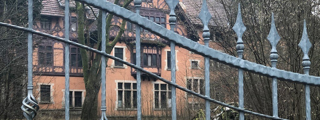 Kreis Hildburghausen Neonazi Will Schloss Bockstadt Bei Eisfeld