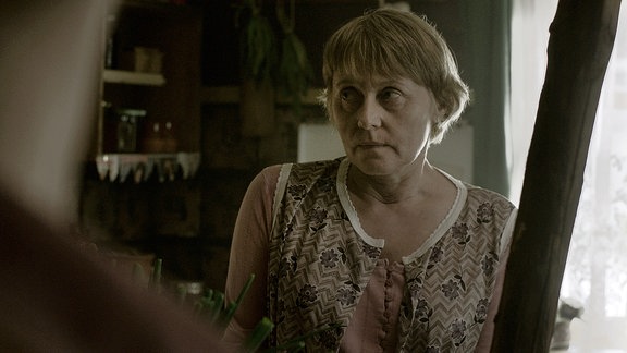 Jaromira Milova als Tereza, die Mutter des Toten.