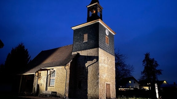 Kirche mit Stern