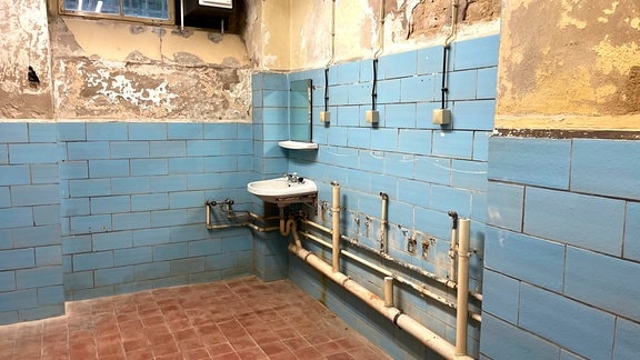 Waschraum im Haftkeller