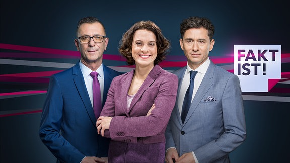 Moderatoren Andreas Menzel, Anja Heyde und Andreas F. Rook vor Sendungslogo Fakt Ist!