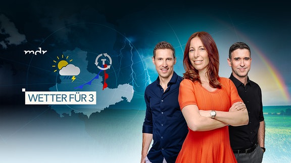 Moderatoren Florian Rost, Michaela Koschak und Jörg Heidermann (v.l.n.r.) vor einer Wettergrafik und dem Sendungslogo "Wetter für 3".
