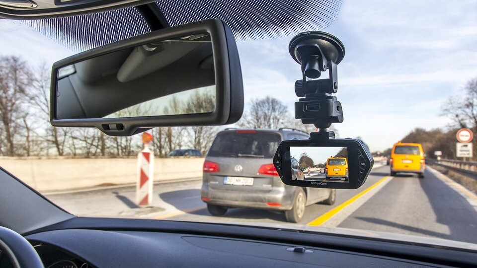 Dashcams im Auto: Was ist erlaubt? - MDR