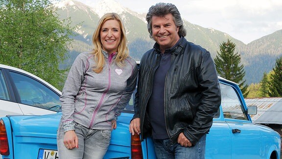 Stefanie und Andy Borg mit Trabi in Seefeld beim Bergkristall Festival.