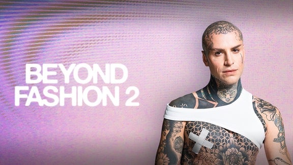 Keyvisual zur Mode-Doku-Serie "Beyond Fashion“ mit Avi Jakobs von ARD Kultur