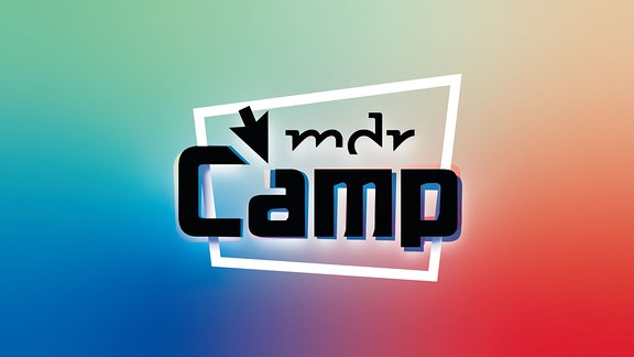 SchriftzugMDR Camp auf buntem Hintergrund.