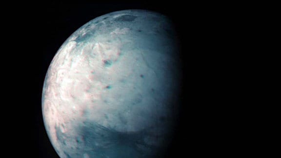 Eine Aufnahme des Jupitermondes Ganymed, die von der NASA Juno-Raumsonde am 20. Juli 2021 bei einem Vorbeiflug aufgenommen wurde.