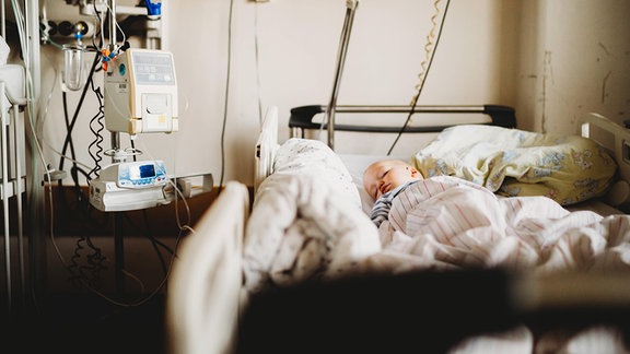 Kleinkind mit Covid-19 in einem Münchner Krankenhaus im Frühjahr 20202.