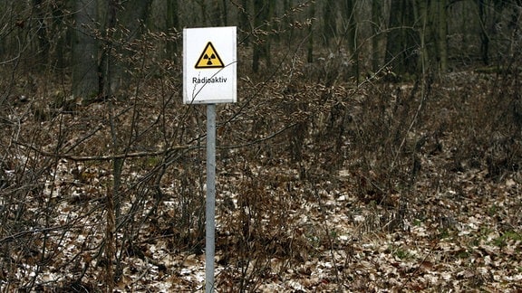 Achtung Radioaktiv - Schild in Seelingstädt