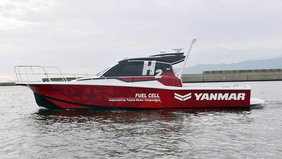 Boot mit Wasserstoff-Brennstoffzellenantrieb der japanischen Firma Yanmar Power Technology 2021 in Osaka