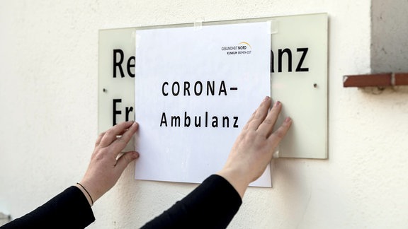 Schild Corona-Ambulanz